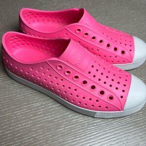 Pink Native Jeffersons